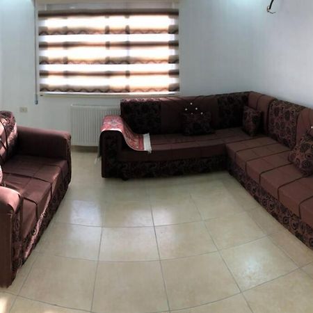 עמאן Apt 4 Rent/A Quiet Neighborhood Close To Services מראה חיצוני תמונה