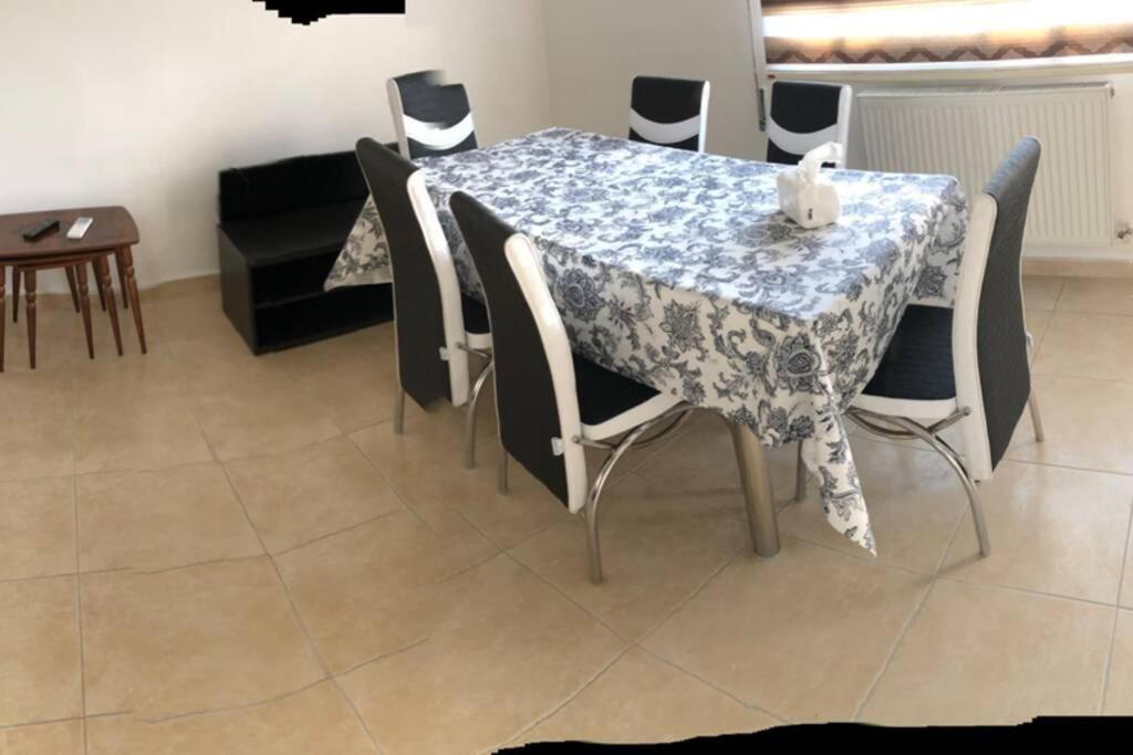 עמאן Apt 4 Rent/A Quiet Neighborhood Close To Services מראה חיצוני תמונה