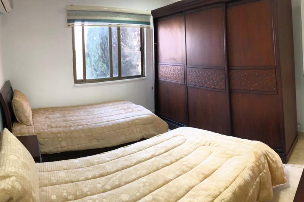 עמאן Apt 4 Rent/A Quiet Neighborhood Close To Services מראה חיצוני תמונה